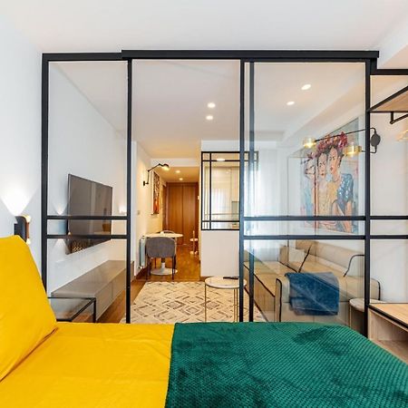Suite Lujo Centro-Nautico-Cies+Parking Vigo Bagian luar foto