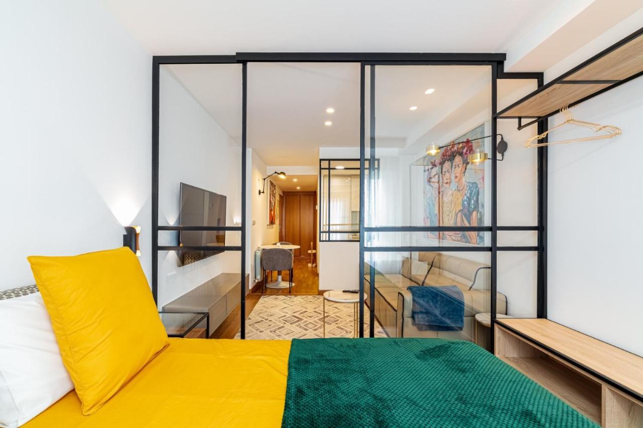 Suite Lujo Centro-Nautico-Cies+Parking Vigo Bagian luar foto